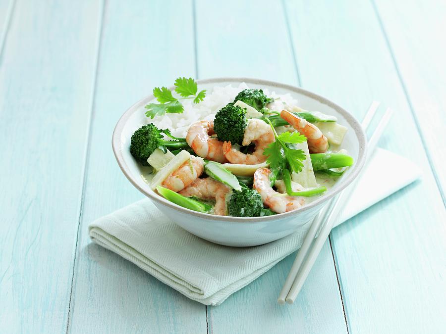 Green Thai Curry With Prawns And Rice Photograph by Frank Adam