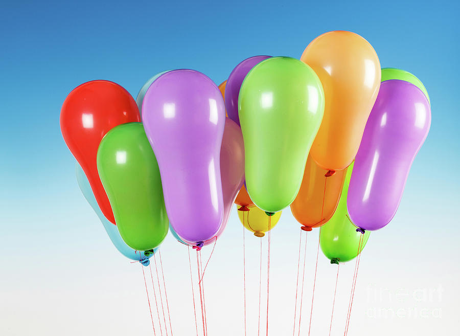 Group Of Balloons Photograph by Wladimir Bulgar/science Photo Library