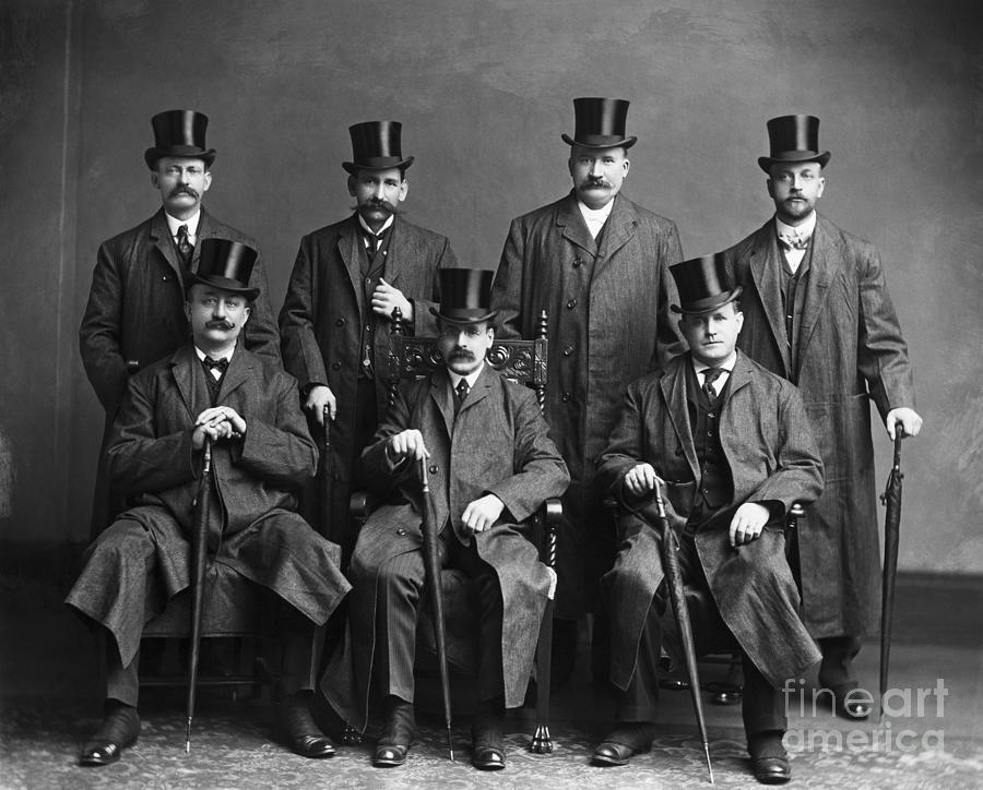 Group Of Men In Top Hats Photograph by Bettmann