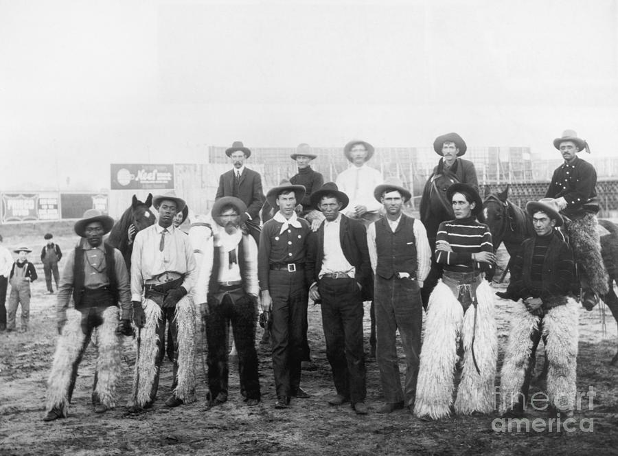 Group Portrait Of American Cowboys Bettmann 