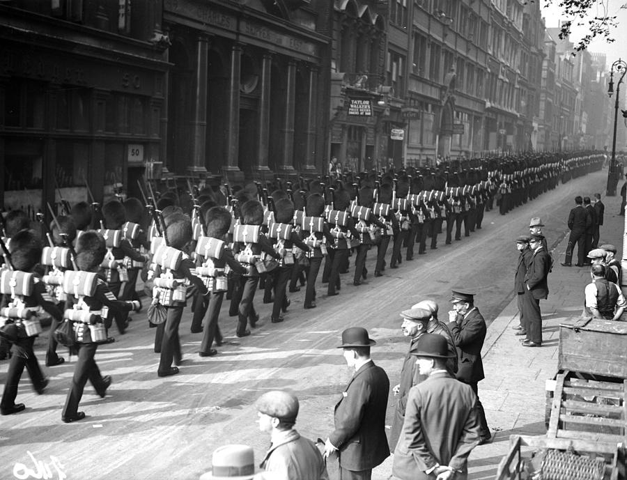 Black And White Photograph - Guards In City by Fox Photos
