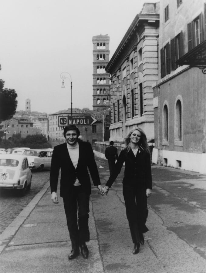 Gunther Sachs And Wife Brigitte Bardot Photograph by Keystone-france