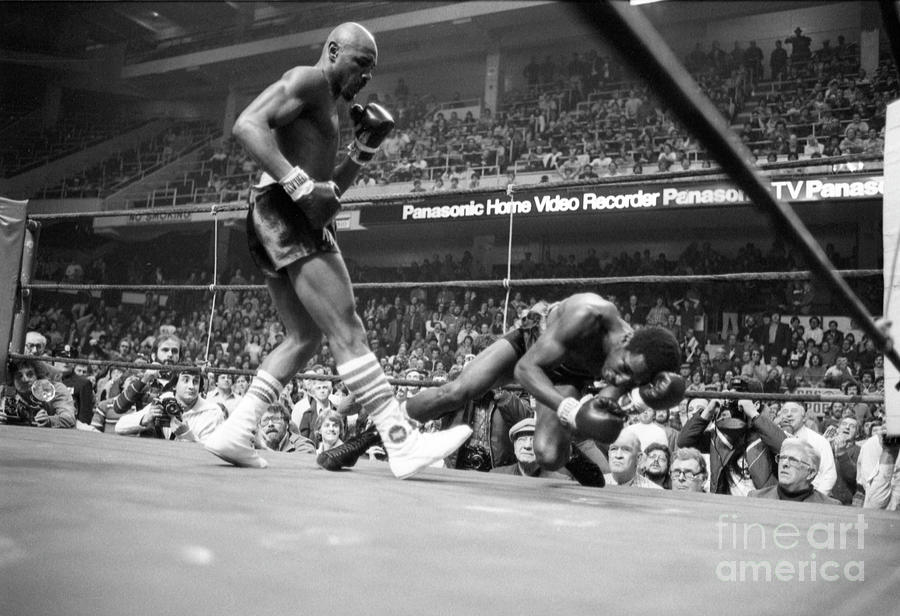 Hagler-seales Middleweight Fight Photograph by Bettmann