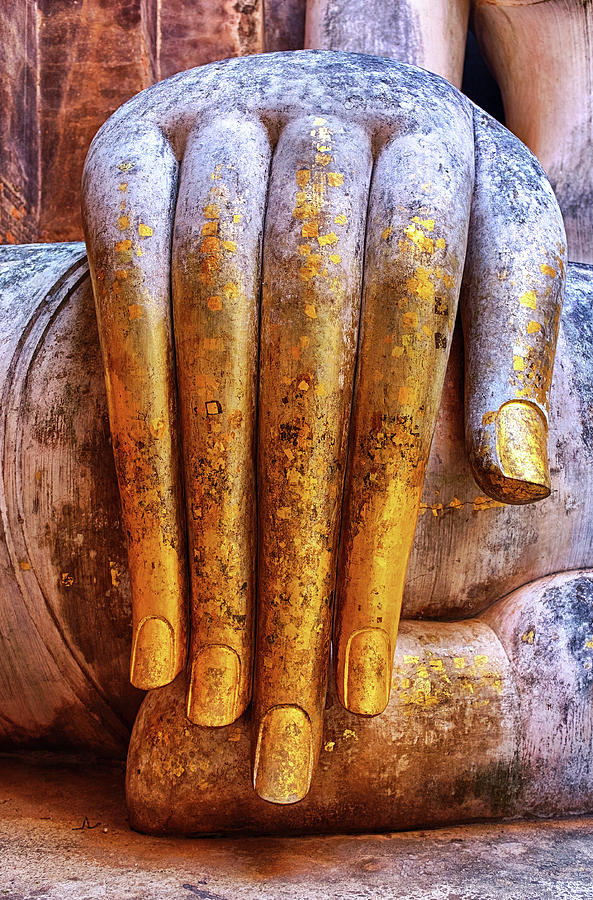 Hand of Phra Achana Photograph by Fabrizio Troiani