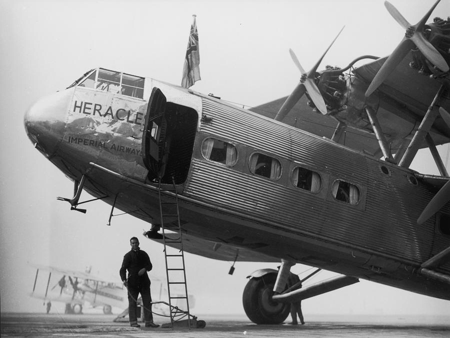 Handley Page Heracles Photograph by Chaloner Woods