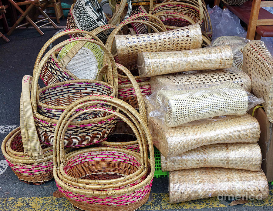 Handmade Baskets and Pillows by Yali Shi Handmade Baskets and Pillows by Yali Shi