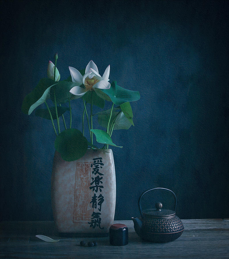 Happy Calm Photograph by Fangping Zhou