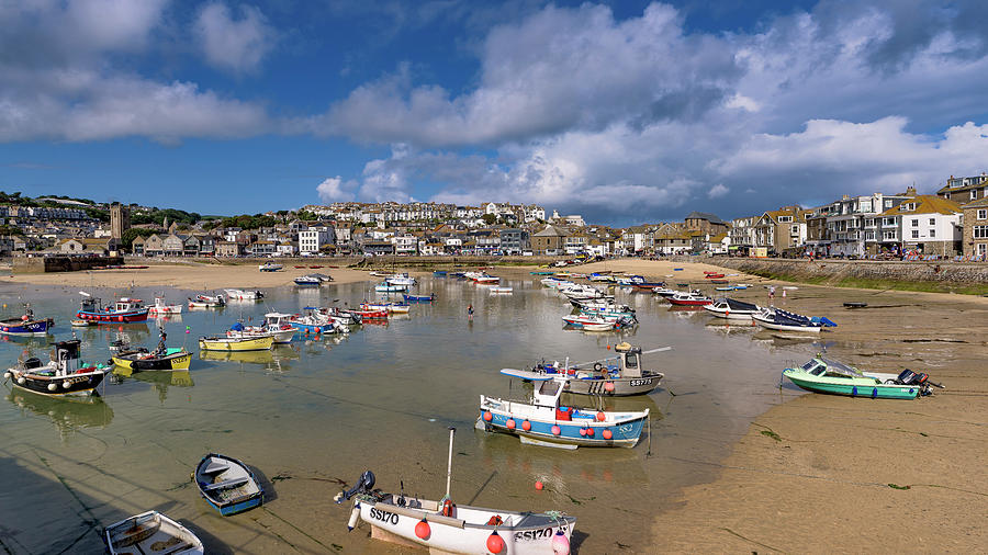Harbour - St Ives Cornwall by Eddy Kinol Harbour - St Ives Cornwall by Eddy Kinol