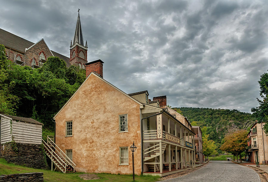 Harpers Ferry Early Autumn 2018 Photograph by Lara Ellis