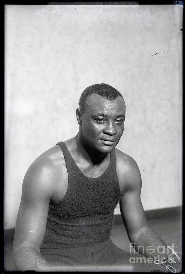 Harry Willis, Heavyweight Boxer Photograph by Bettmann