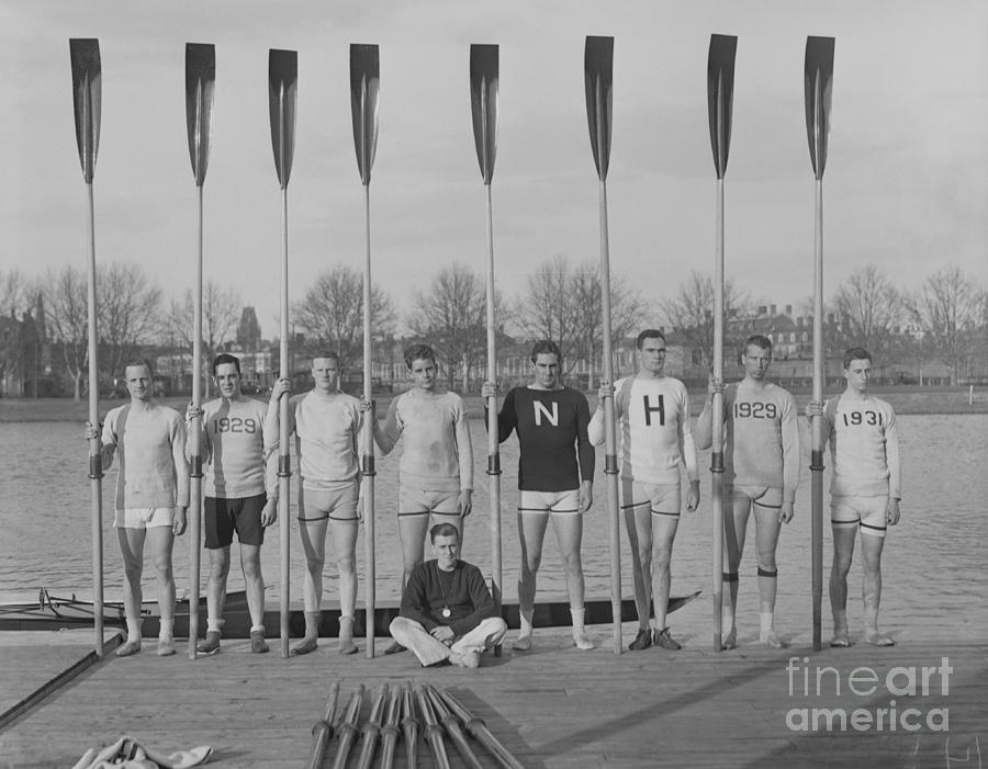 Harvard University Varsity Rowing Crew Photograph by Bettmann Fine