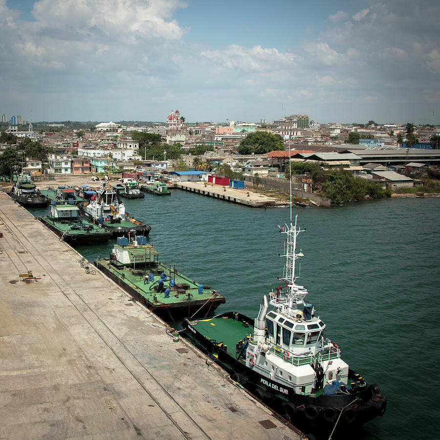 Havana Harbor Photograph by Laura Hedien