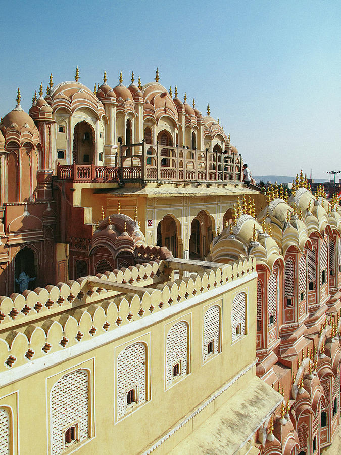 Hawa Mahal At Jaipur, Rajasthan, India Photograph by Jodie Griggs