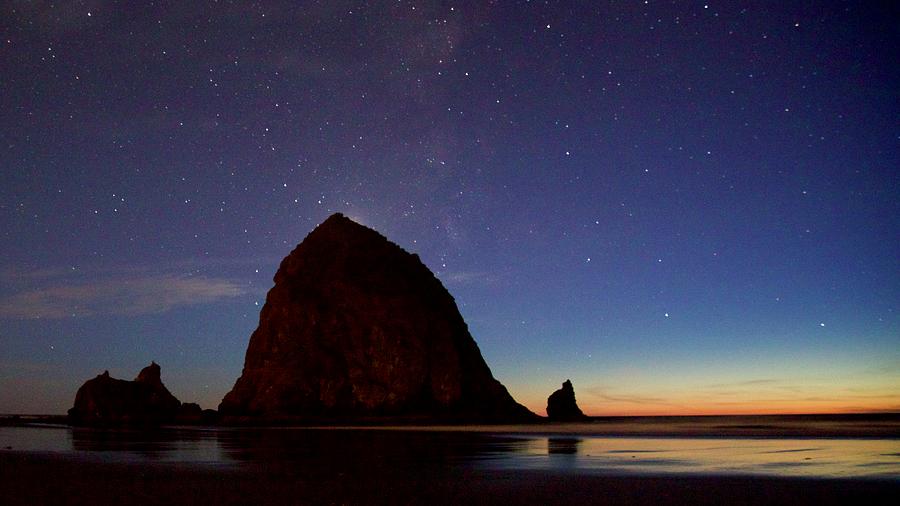 Haystack Night Sky Photograph by Todd Kreuter