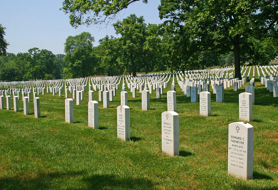 Headstones At Arlington Photograph by Anthony Jones