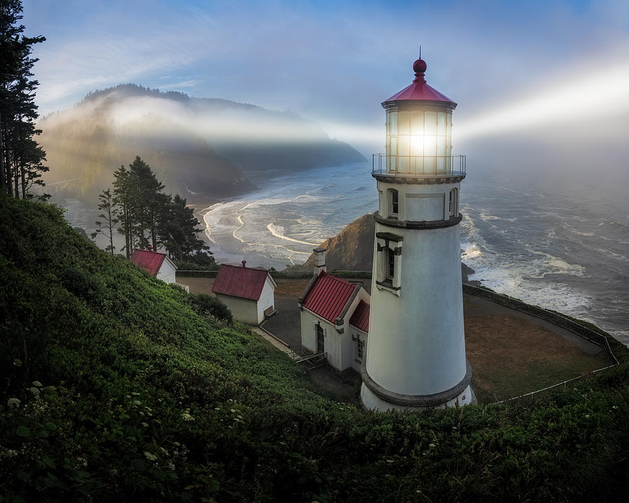 Architecture Photograph - Heceta Head Lighthouse by Ron Langager