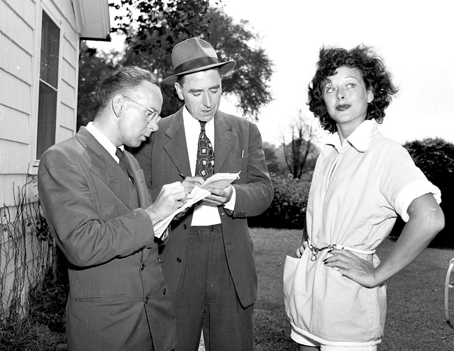 Hedy Lamarr Tells Reporters All About Photograph by New York Daily News Archive