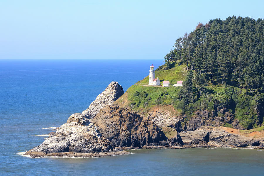 Helceta Head Lighthouse, Oregon Photograph by Dawn Richards
