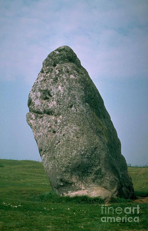 Heel Photograph - Hele Stone At Stonehenge by Maurice Nimmo/science Photo Library