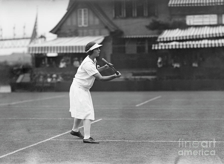Helen Wills Playing Tennis Photograph by Bettmann