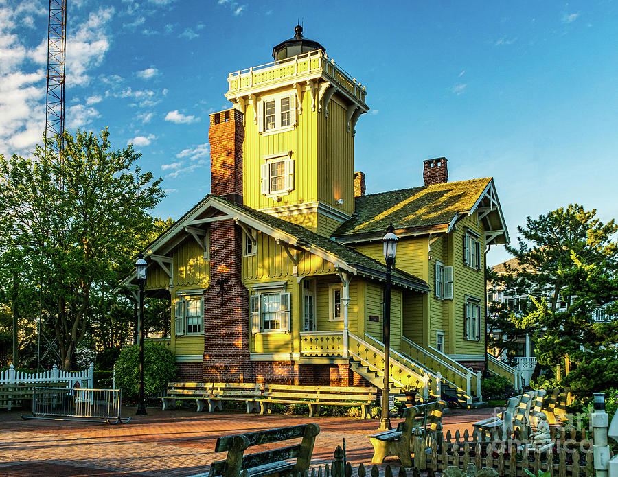Hereford Inlet Lightouse 2019-1 by Nick Zelinsky Hereford Inlet Lightouse 2019-1 by Nick Zelinsky