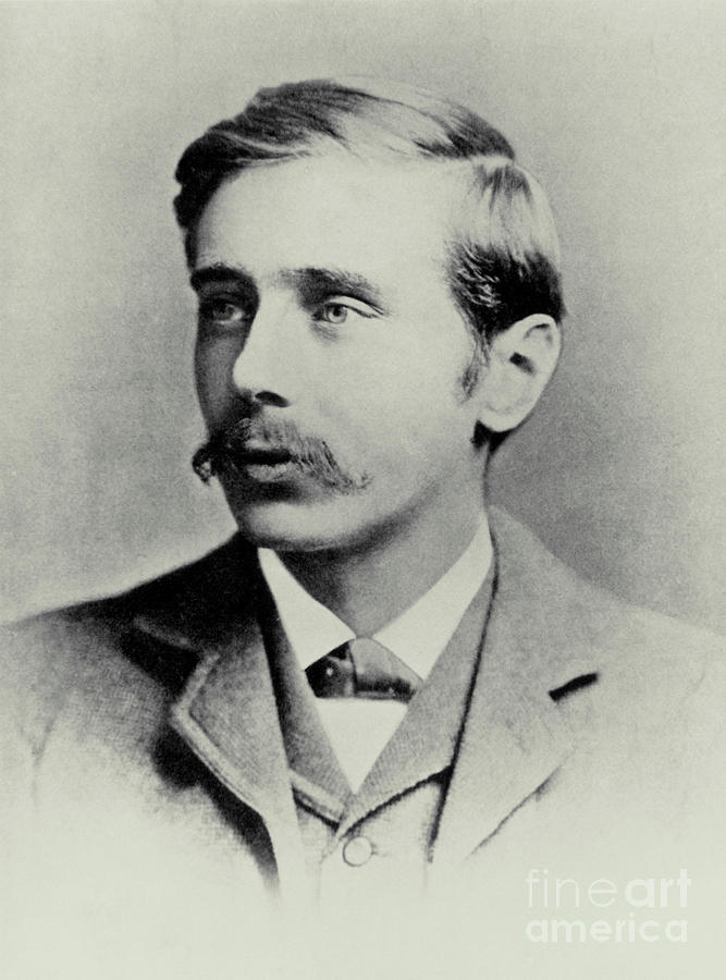 H.g. Wells Photograph by Science Photo Library