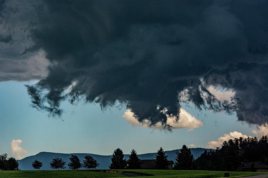 High Base Thunderstorm Photograph by Douglas Wielfaert