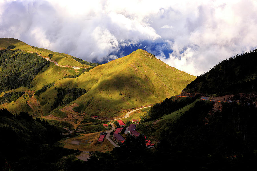 High Mountain Scenery Of Hohuanshan Photograph by Thunderbolt tw (bai Heng-yao) Photography