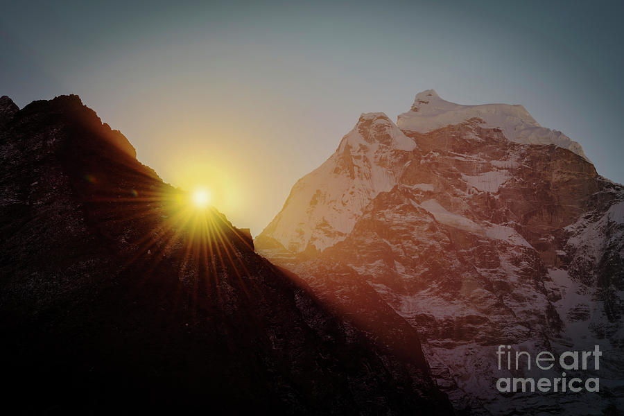 himalayan sunrise painting