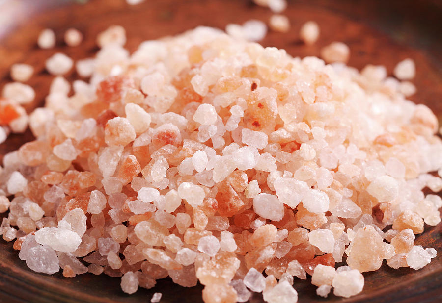 Himalayan Salt Granules Photograph by Teubner Foodfoto