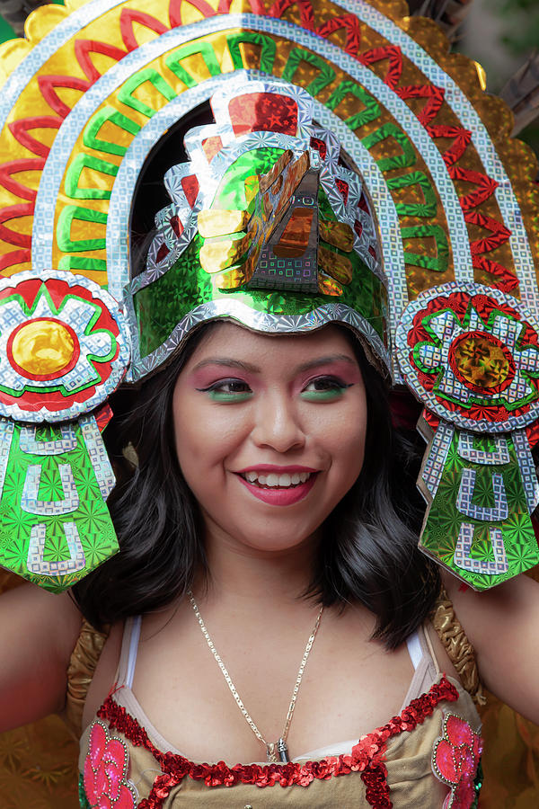 Hispanic Day NYC 10_14_2018 NYC Peruvian Girl Ethnic Dress Photograph by Robert Ullmann