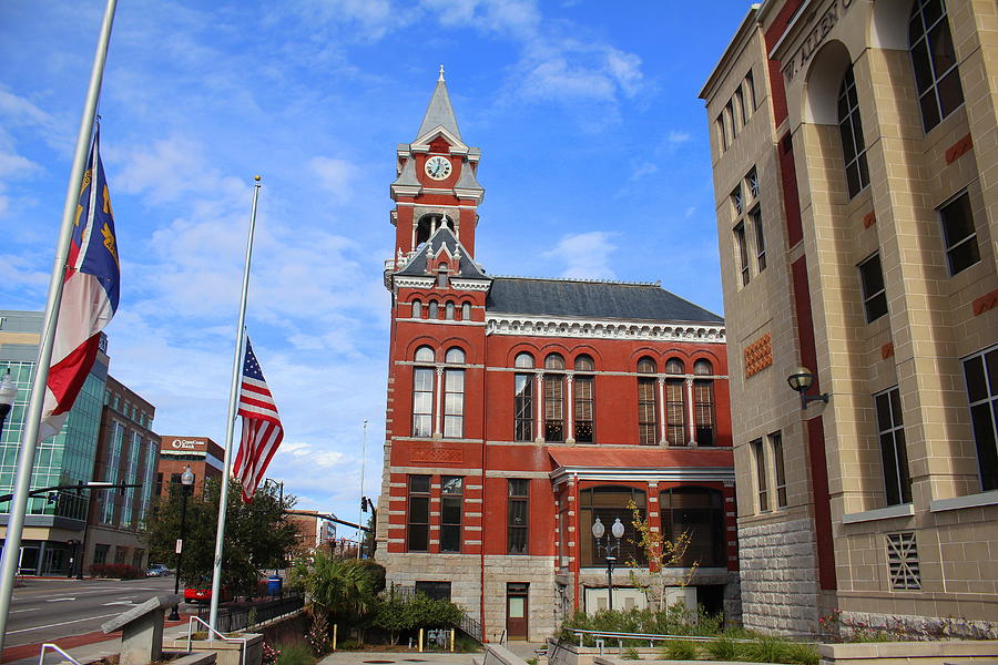 Historic Courthouse Photograph by Cynthia Guinn