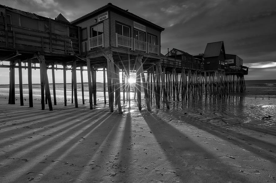 Historic Maine Old Orchard Beach Pier Photograph by Juergen Roth