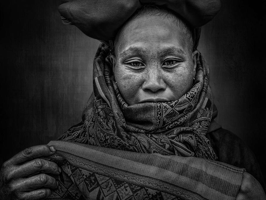 Vietnam Photograph - Hmong Women,sapa,vietnam by Svetlin Yosifov