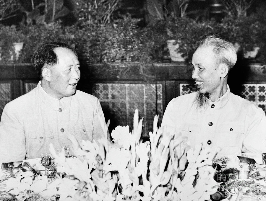 Ho Chi Minh And Mao Zedong Photograph by Bettmann