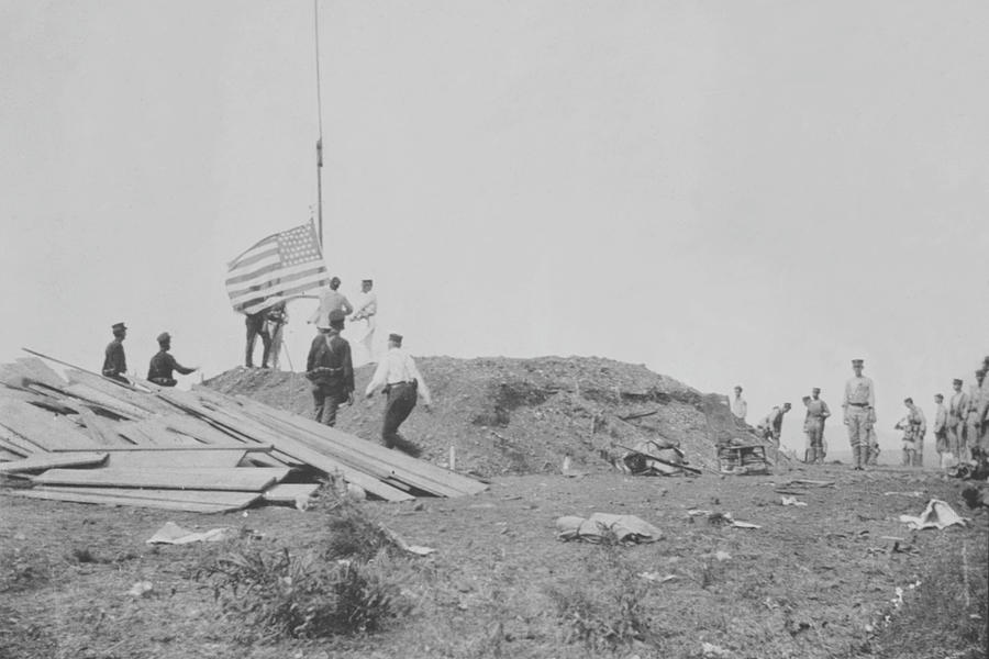 Hoisting the flag at Guantanamo, June 12, 1898 Painting by 