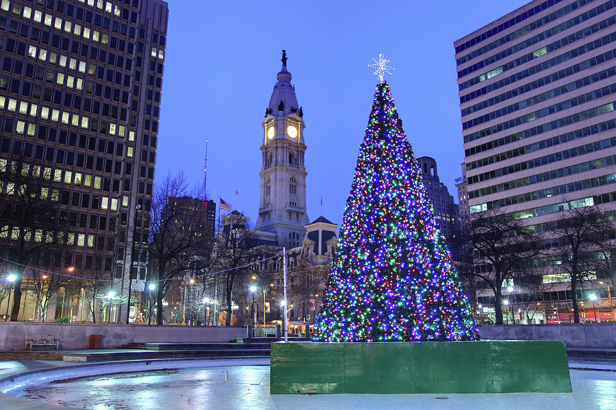 Holidays In Philadelphia Photograph by Denistangneyjr