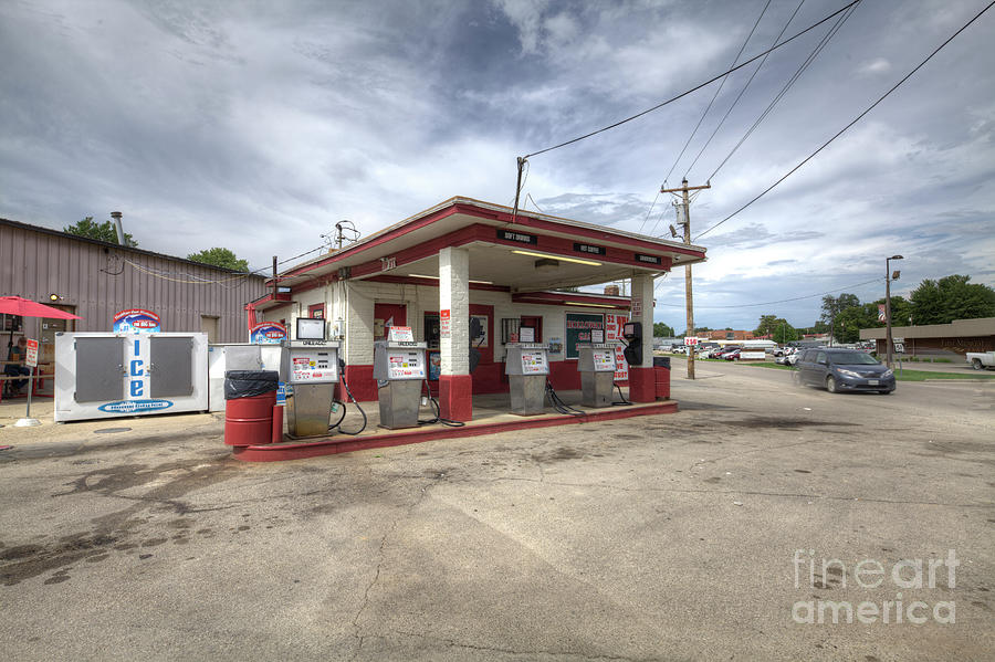 Holloway Gas Mart Photograph by Larry Braun Fine Art America