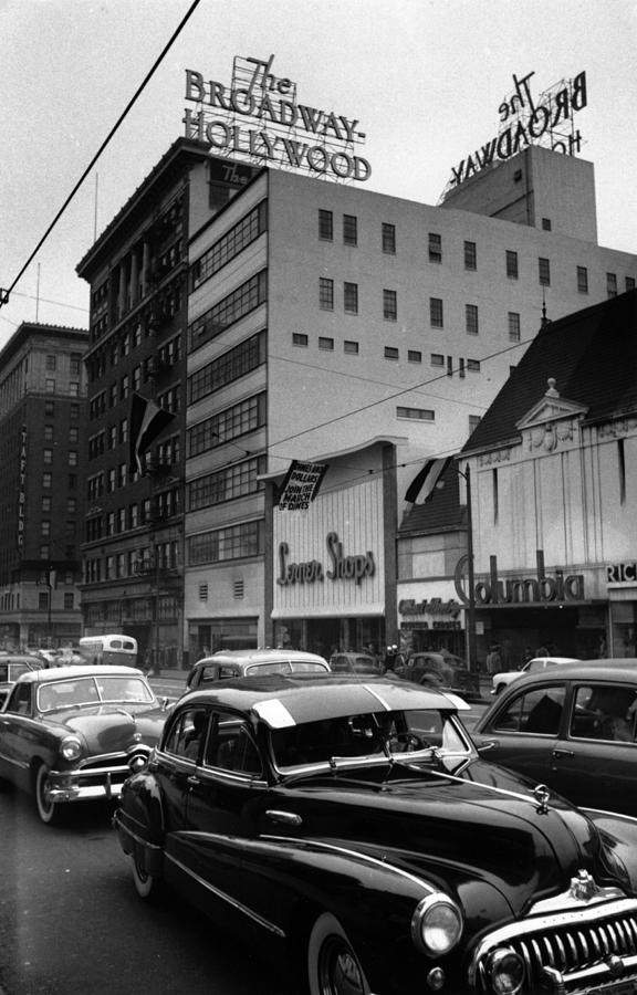 Hollywood Street by Kurt Hutton