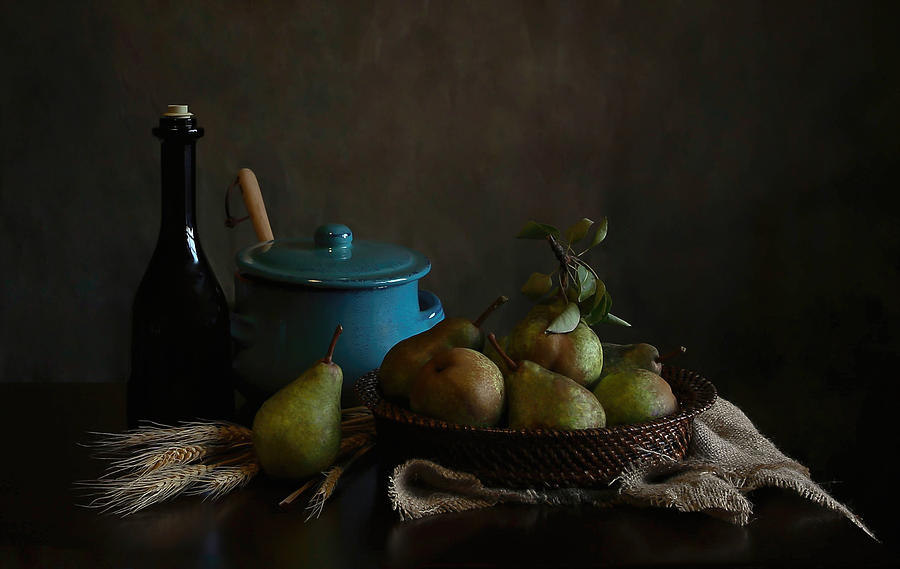 Home Garden Pears Photograph by Fangping Zhou