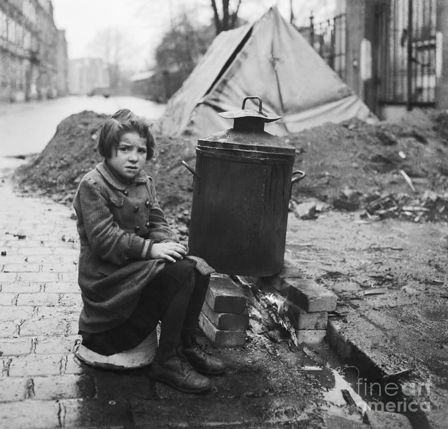 Homeless Girl Of Germany On The Street Photograph by Bettmann