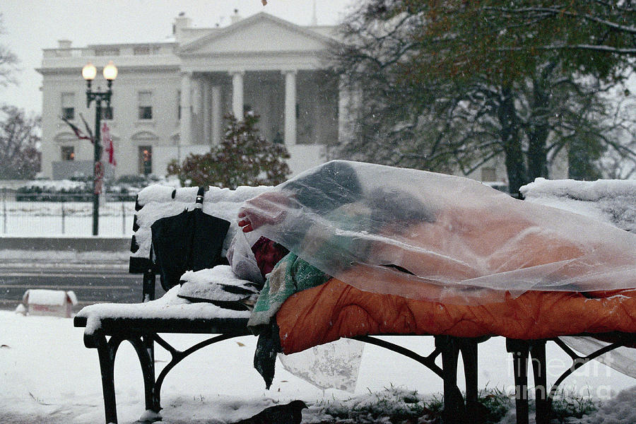 Homeless Man By White House In Winter Photograph by Bettmann