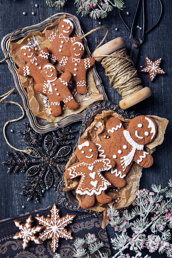 Homemade Gingerbread Biscuits Photograph by Elena Schweitzer