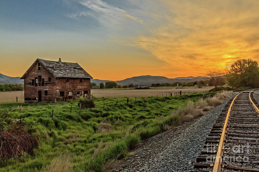 Sunset Photograph - Homestead By The Tracks by Robert Bales