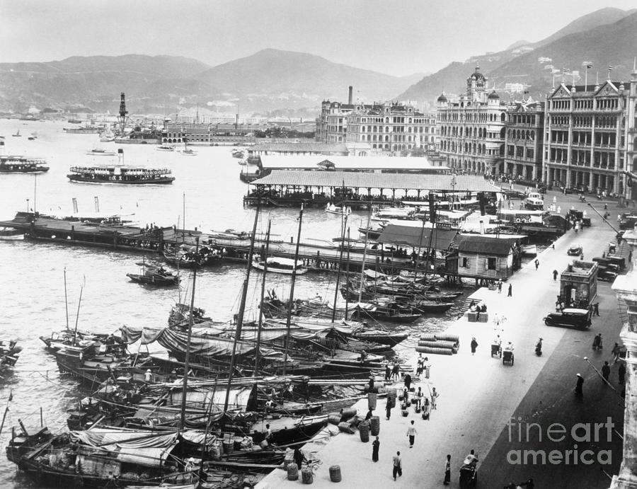 Hong Kong Harbor Photograph by Bettmann