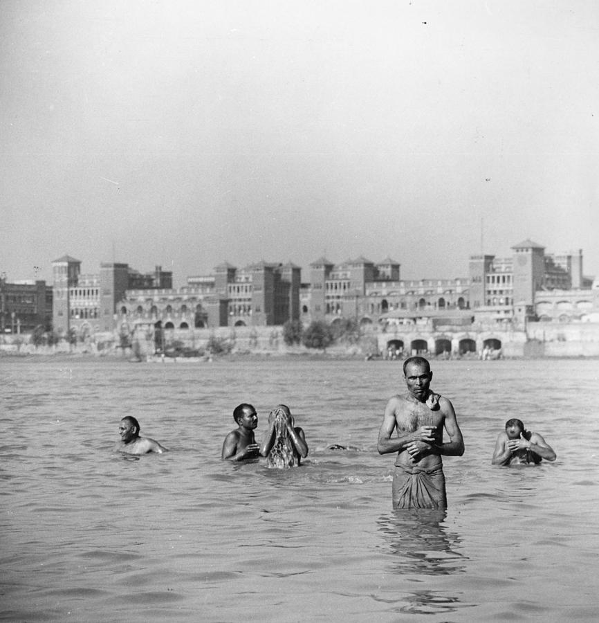Hooghly Bathers Photograph by Three Lions