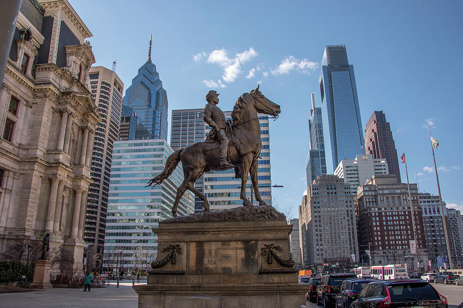 Horseman and the Philadelphia Cityscape Photograph by Bill Cannon