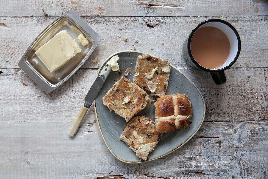 Hot Cross Buns, Butter And Tea Photograph by Andr Ainsworth