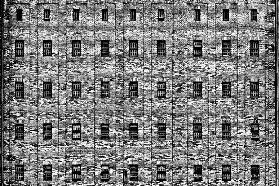 Abstract Photograph - House Of Bricks by Steffen Ebert