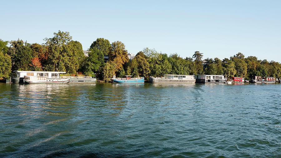 Houseboats on Seine Photograph by Sally Weigand
